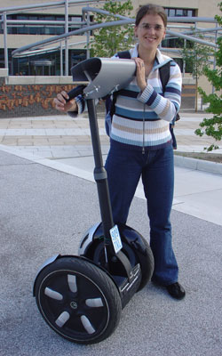 Karen mit Segway